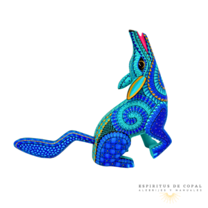 Alebrije Coyote Zapoteca Tallado en Madera de Copal | Espíritus de Copal Oaxaca