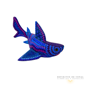 Alebrije Tiburón Zapoteca Tallado en Madera de Copal | Espíritus de Copal Oaxaca