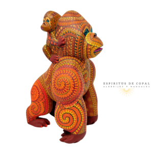 Alebrije Gorila / Tallado en Madera de Copal / Espíritus de Copal / Oaxaca