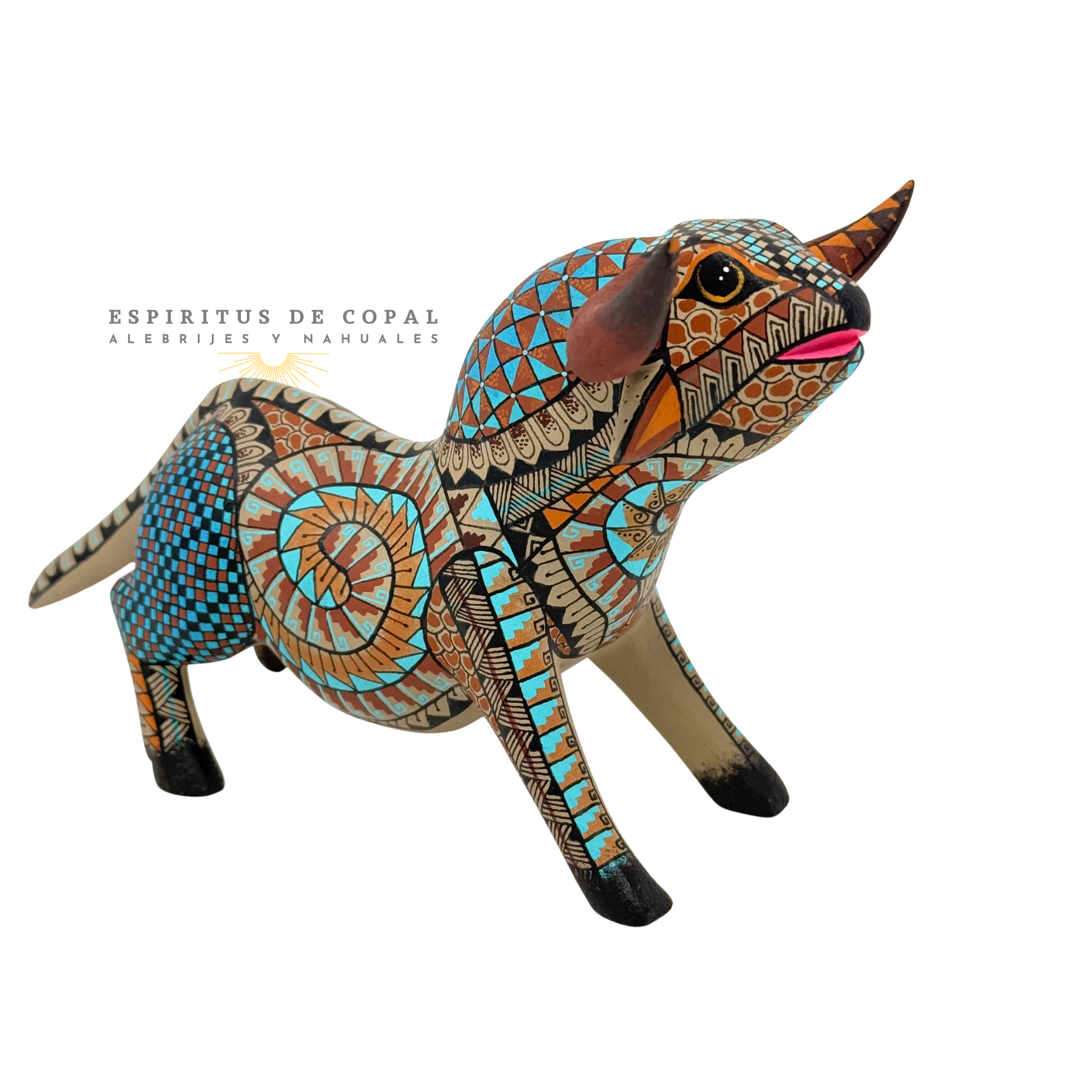 Alebrije Toro Majestuoso / Tallado en madera de copal / Espíritus de Copal / Oaxaca - Image 6