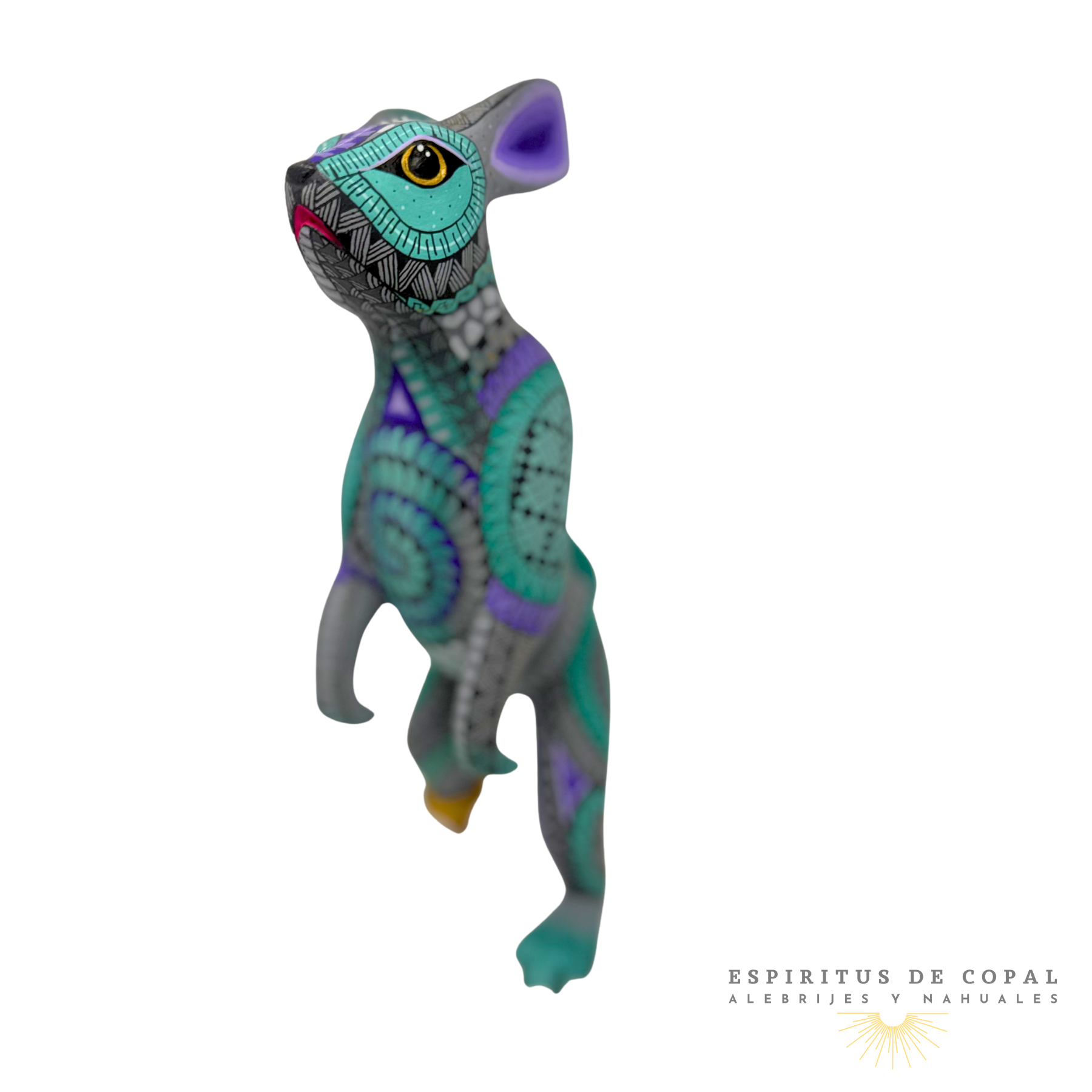 Alebrije Conejo Pirata / Tallado en Madera de Copal / Espíritus de Copal / Oaxaca - Image 4