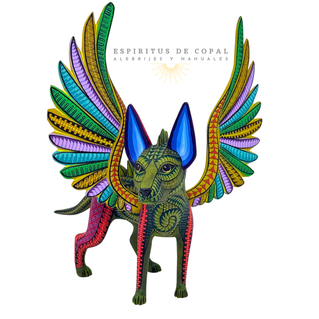 Alebrije con alas tallado y pintado a mano en madera de copal